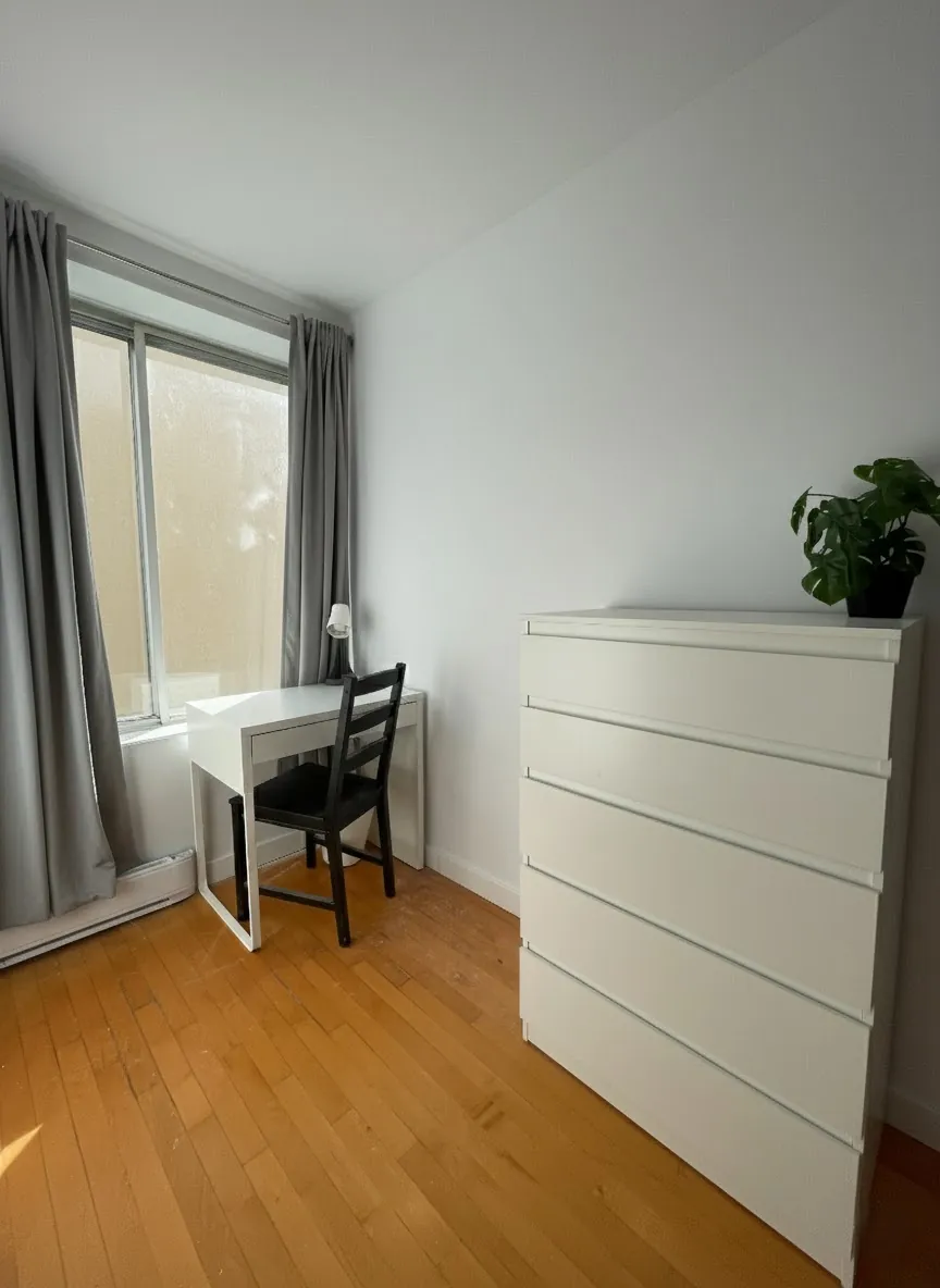 Le Fullum 1 · Ch 6 – Chambre meublée en colocation, Plateau-Mont-Royal (photo 2)