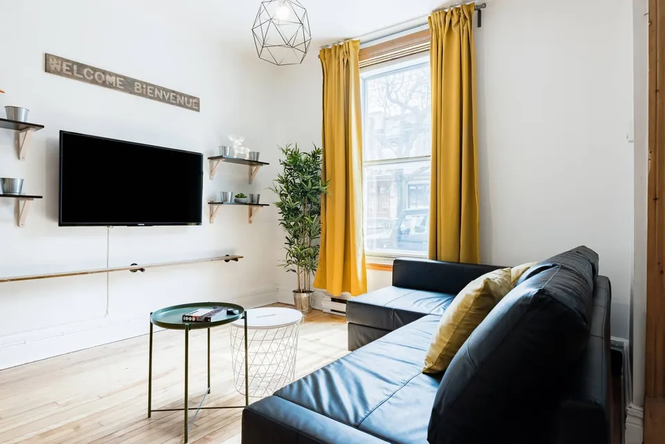 Le Laurier 1 – Furnished apartment, Plateau-Mont-Royal (photo 2)