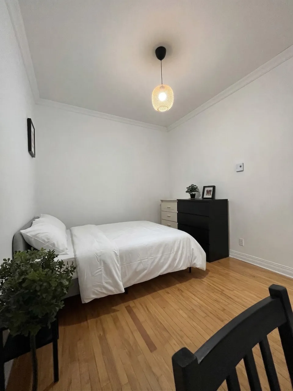 Le Quartier Latin 1 · Ch 2 – Furnished room in a shared apartment, Quartier latin / Ville-Marie (photo 3)