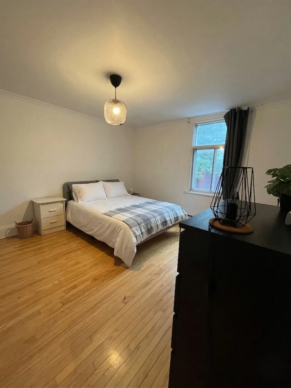 Le Quartier Latin 1 · Ch 5 – Furnished room in a shared apartment, Quartier latin / Ville-Marie (photo 2)